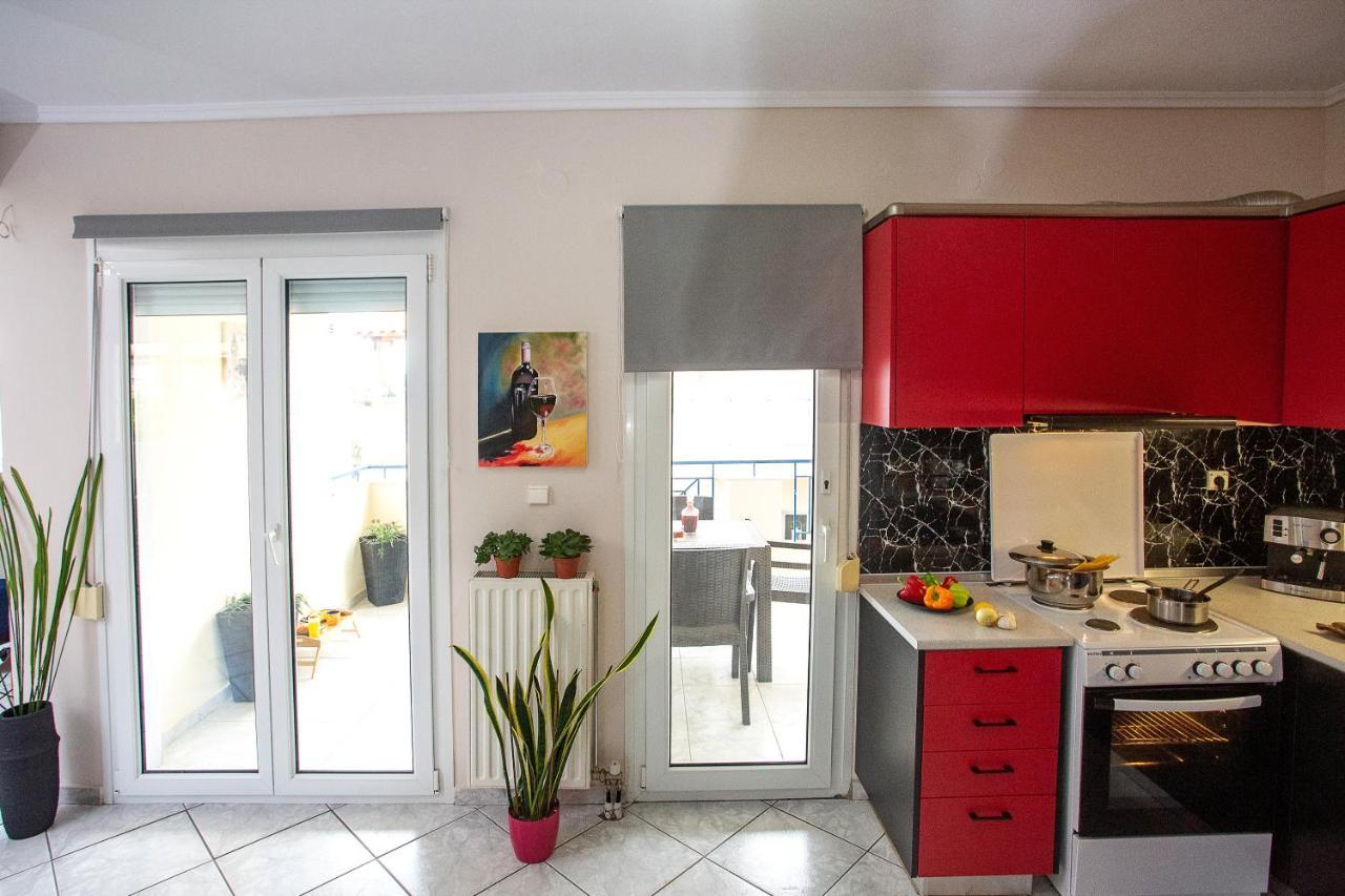 Endless Blue Sunshine Villa Palaiontsiflikion Bagian luar foto