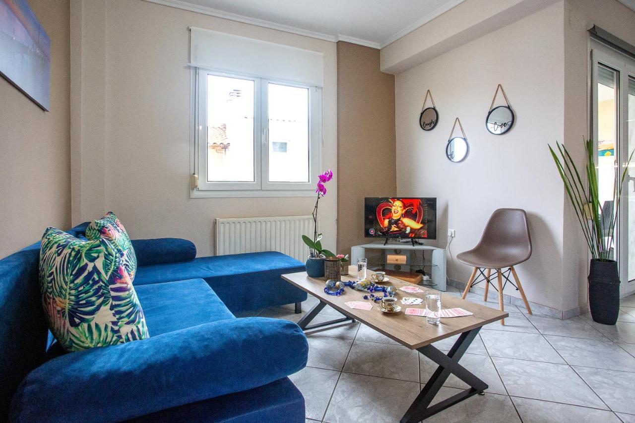 Endless Blue Sunshine Villa Palaiontsiflikion Bagian luar foto