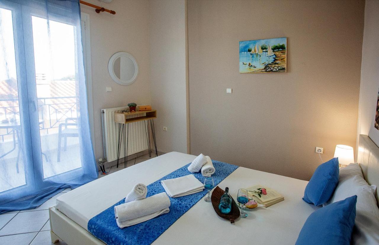 Endless Blue Sunshine Villa Palaiontsiflikion Bagian luar foto