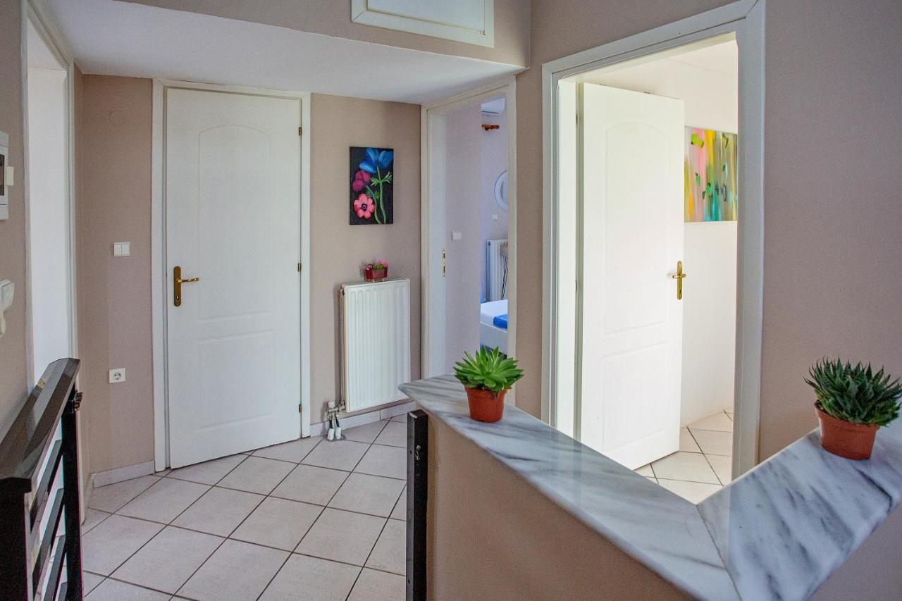 Endless Blue Sunshine Villa Palaiontsiflikion Bagian luar foto