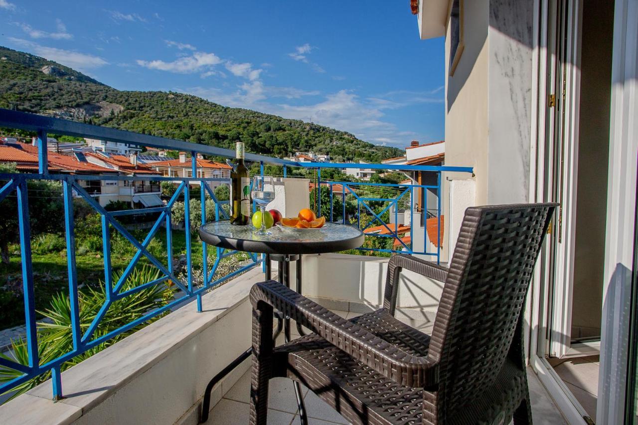 Endless Blue Sunshine Villa Palaiontsiflikion Bagian luar foto
