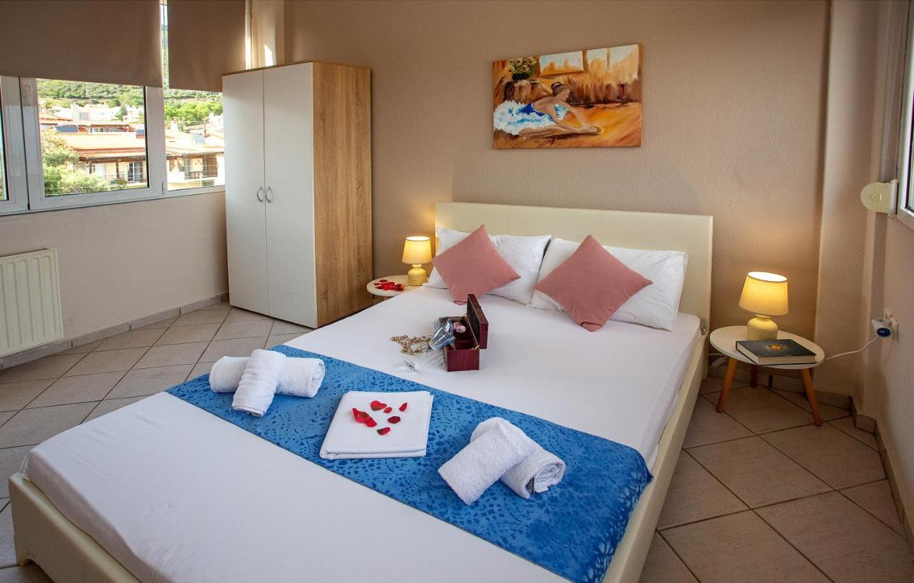 Endless Blue Sunshine Villa Palaiontsiflikion Bagian luar foto